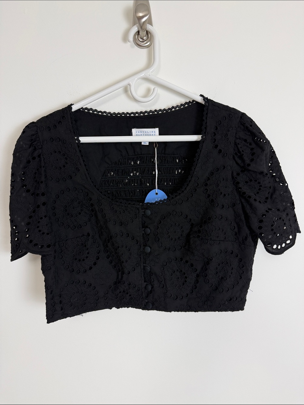 Carolina Nantucket Black Eyelet Cropped Button-Front Blouse size extra large